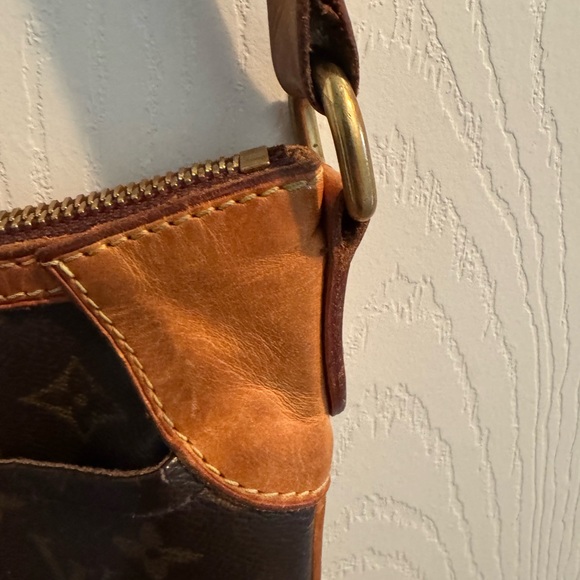 Authentic Louis Vuitton Odeon PM - Picture 4 of 8